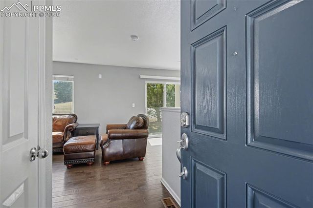 2143 Shady Aspen Drive, Colorado Springs, CO 80921