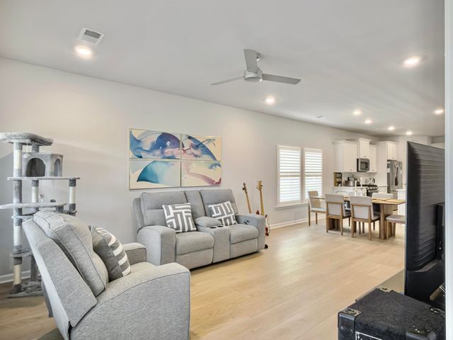 1027 Sagegrass Street, Summerville, SC 29485