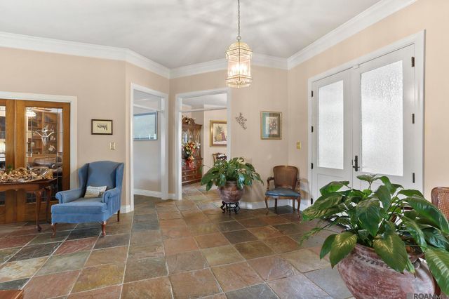 12182 Indigo Dr, St Francisville, LA 70775