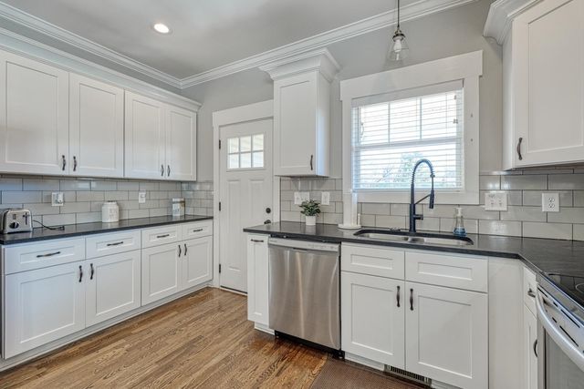 35 Burgess Avenue, Greenville, SC 29609