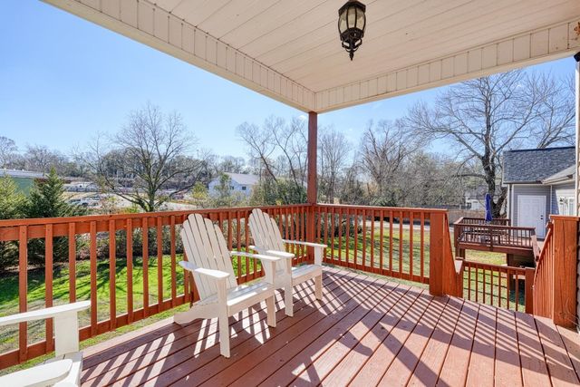 35 Burgess Avenue, Greenville, SC 29609