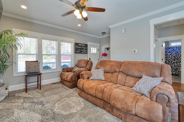 35 Burgess Avenue, Greenville, SC 29609