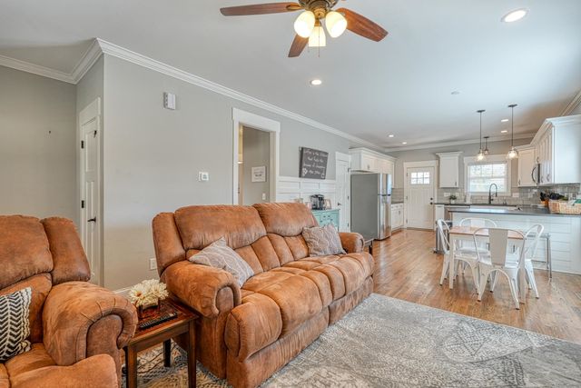 35 Burgess Avenue, Greenville, SC 29609