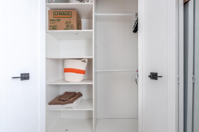 6096 Huntwick Terrace 303, Delray Beach, FL 33484