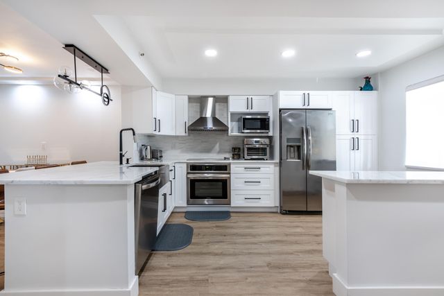 6096 Huntwick Terrace 303, Delray Beach, FL 33484