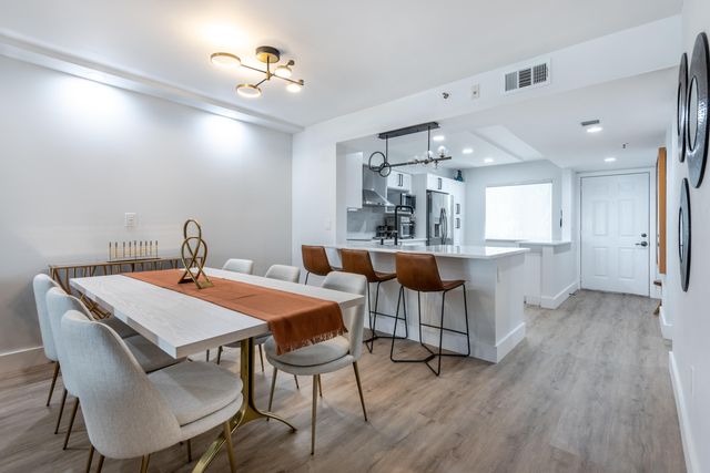 6096 Huntwick Terrace 303, Delray Beach, FL 33484