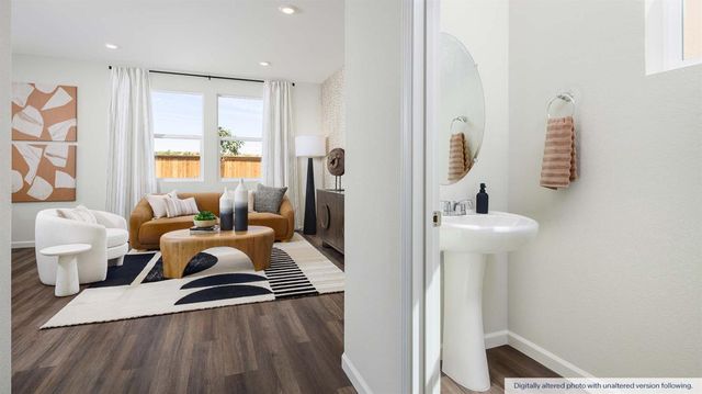 4304 John George Dr, Modesto, CA 95355