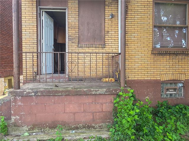 249 E 16th Ave, Homestead, PA 15120