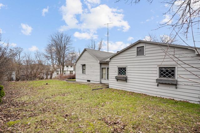 2844 Cozy Acres ROAD, Mount Pleasant, WI 53406