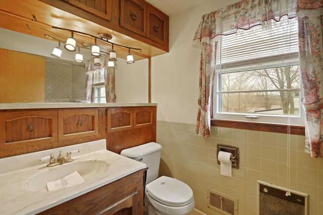 2844 Cozy Acres ROAD, Mount Pleasant, WI 53406
