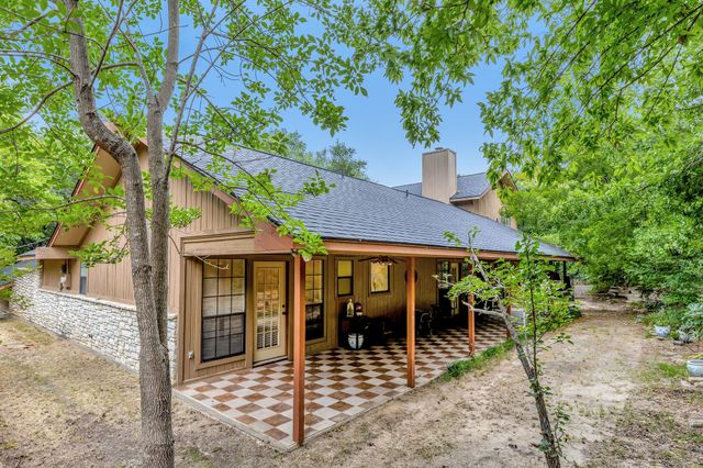 4207 Mojave Drive, De Cordova, TX 76049