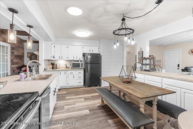 6603 W Cutler Road, Dewitt, MI 48820