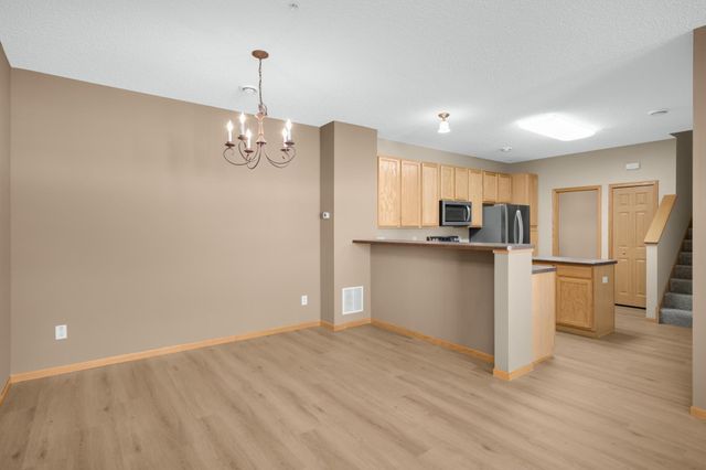 4901 Bisset Lane, Inver Grove Heights, MN 55076