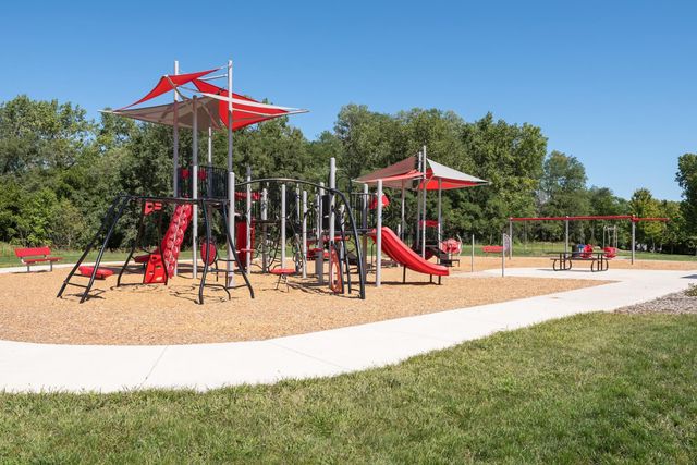 4901 Bisset Lane, Inver Grove Heights, MN 55076