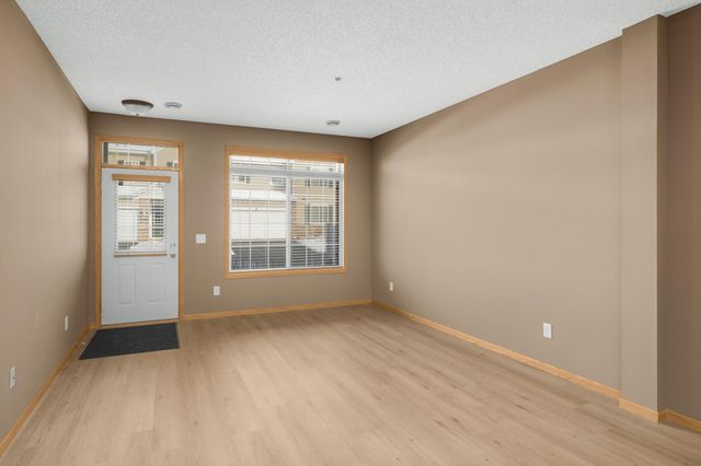 4901 Bisset Lane, Inver Grove Heights, MN 55076