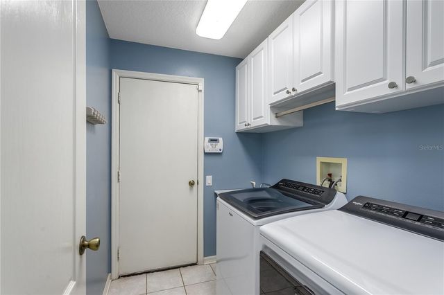 5402 SPECTACULAR BID DRIVE, Wesley Chapel, FL 33544