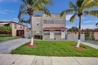 924 Mcintosh St, West Palm Beach, FL 33405