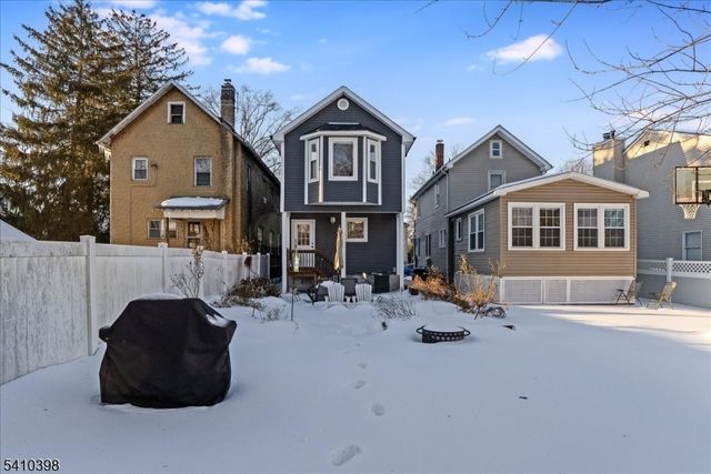 122 Livingston St, Westfield Town, NJ 07090