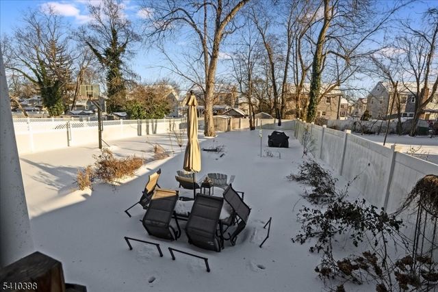 122 Livingston St, Westfield Town, NJ 07090