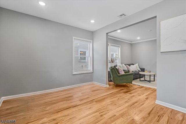 122 Livingston St, Westfield Town, NJ 07090