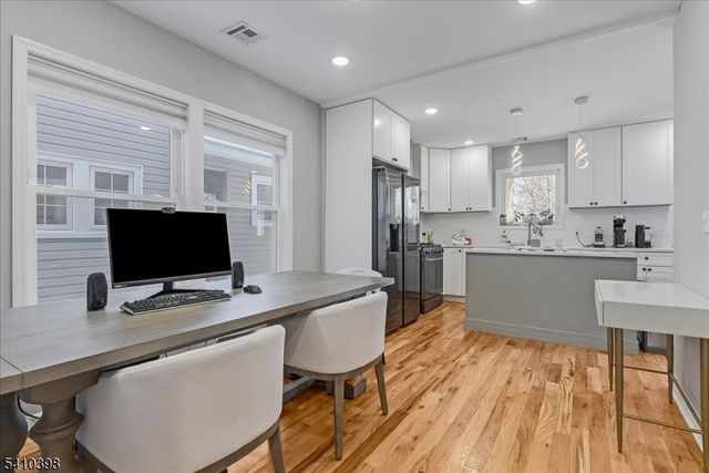 122 Livingston St, Westfield Town, NJ 07090