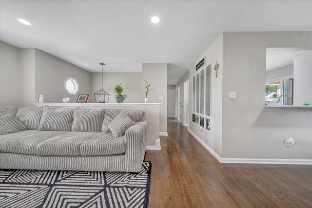 901 Samantha CIR, Roanoke, VA 24019