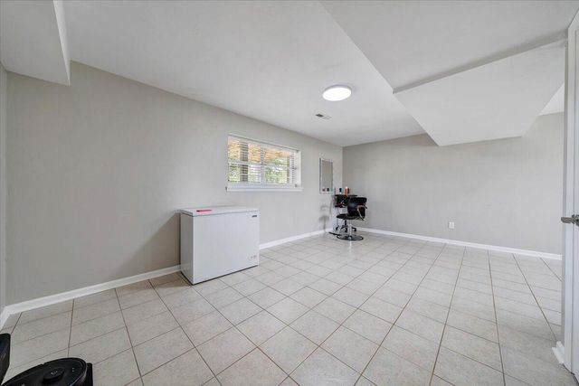 901 Samantha CIR, Roanoke, VA 24019