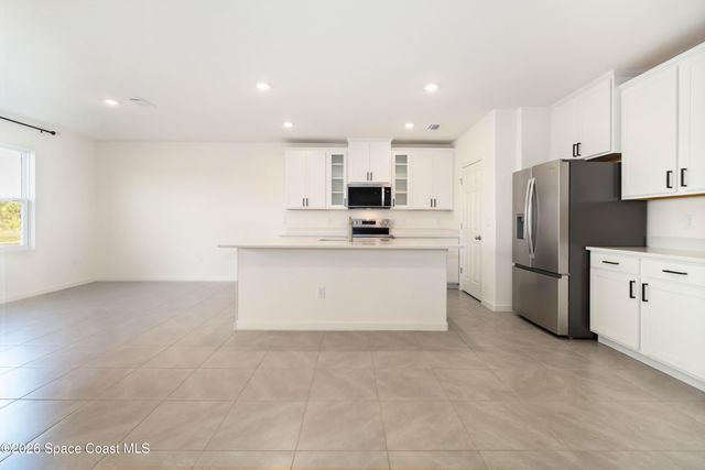 5072 Alabaster Drive, Grant-valkaria, FL 32949