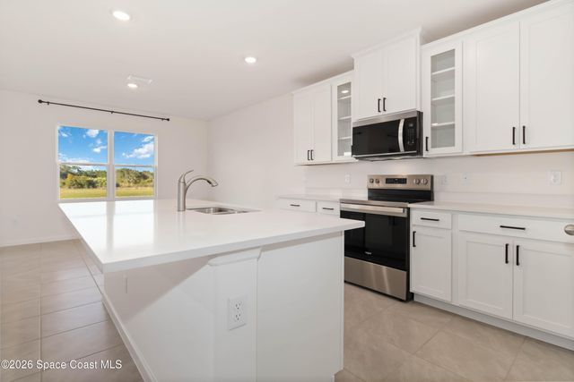 5072 Alabaster Drive, Grant-valkaria, FL 32949