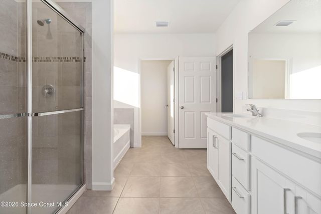 5072 Alabaster Drive, Grant-valkaria, FL 32949