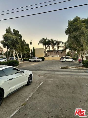 4326 Tweedy Boulevard, South Gate, CA 90280