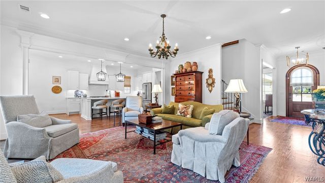 681 Arundell Street, Tuscaloosa, AL 35406