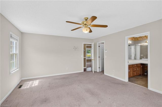 5963 Southrock Street, Seagrove, NC 27341