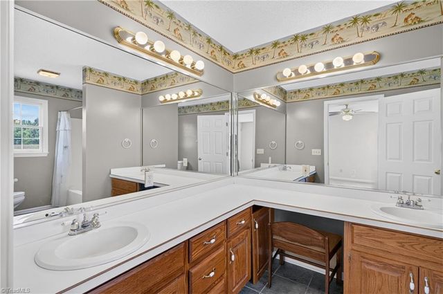 5963 Southrock Street, Seagrove, NC 27341
