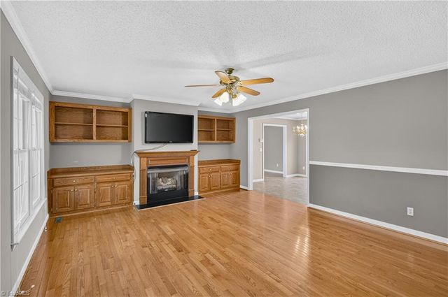 5963 Southrock Street, Seagrove, NC 27341