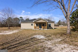 101 Shirley Lane, Glennville, GA 30427