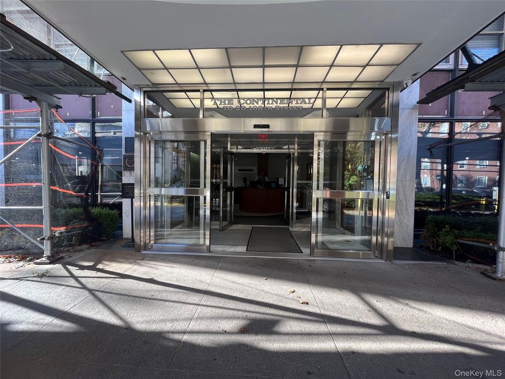 70-20 108th Street 2K, Forest Hills, NY 11375