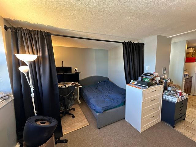 720 Bennington St 304, Boston, MA 02128