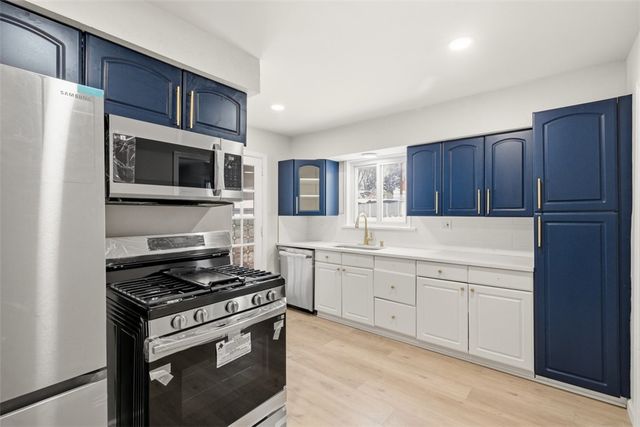 2531 South Park Road, Bethel Park, PA 15102