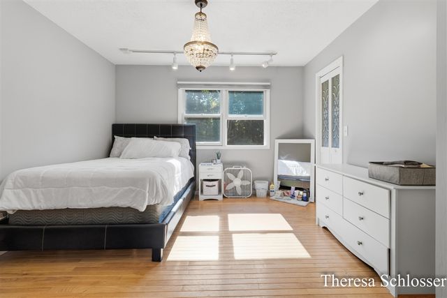 7976 Pine Edge Court, Alto, MI 49302