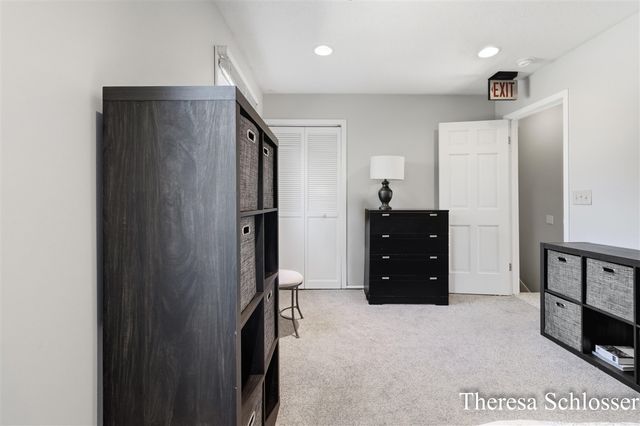 7976 Pine Edge Court, Alto, MI 49302