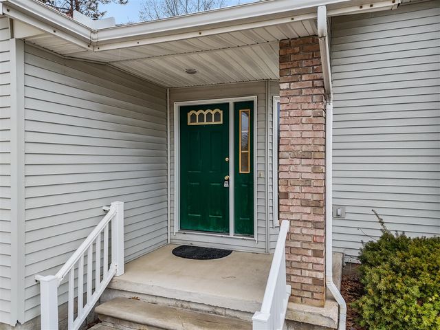 4327 Benson Road, Cadillac, MI 49601