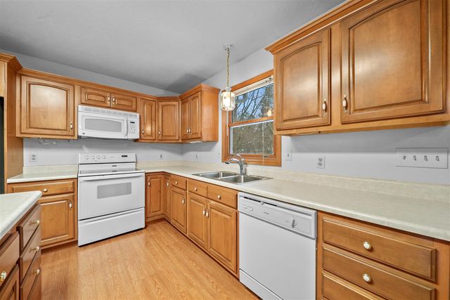 4327 Benson Road, Cadillac, MI 49601