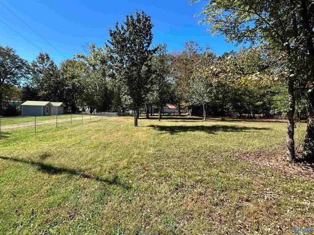 230 County Road 617, Cedar Bluff, AL 35959