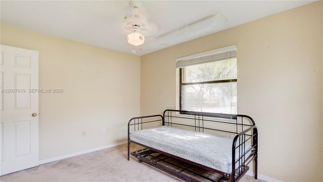 6255 Hawkes Bluff Ave, Davie, FL 33331
