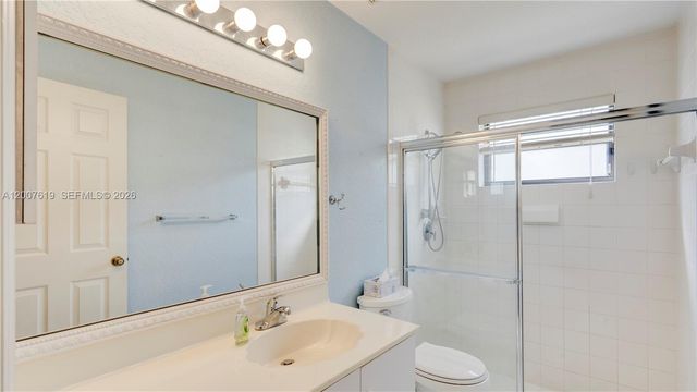 6255 Hawkes Bluff Ave, Davie, FL 33331
