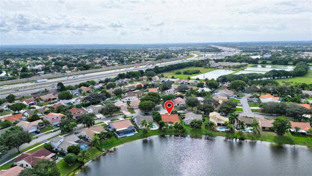 6255 Hawkes Bluff Ave, Davie, FL 33331