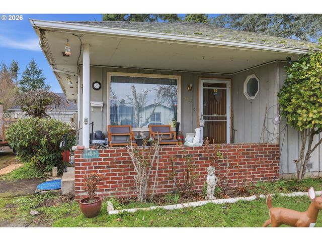 1012 7TH St, Springfield, OR 97477