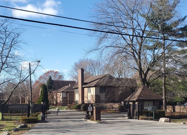 2217 Rome Drive, Indianapolis, IN 46228