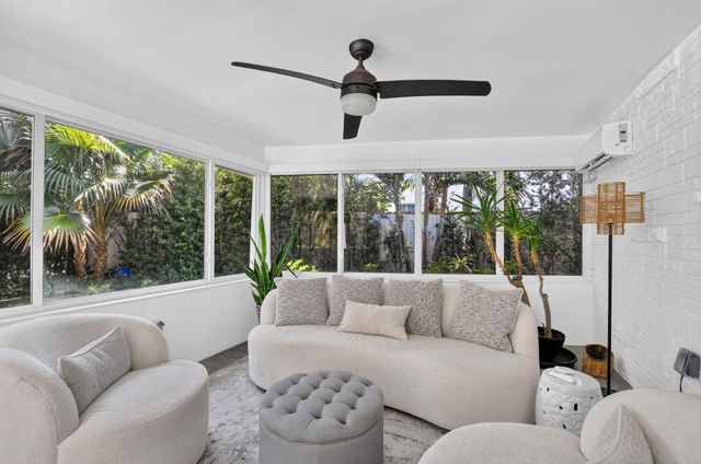 335 NE 7th Street, Boca Raton, FL 33432